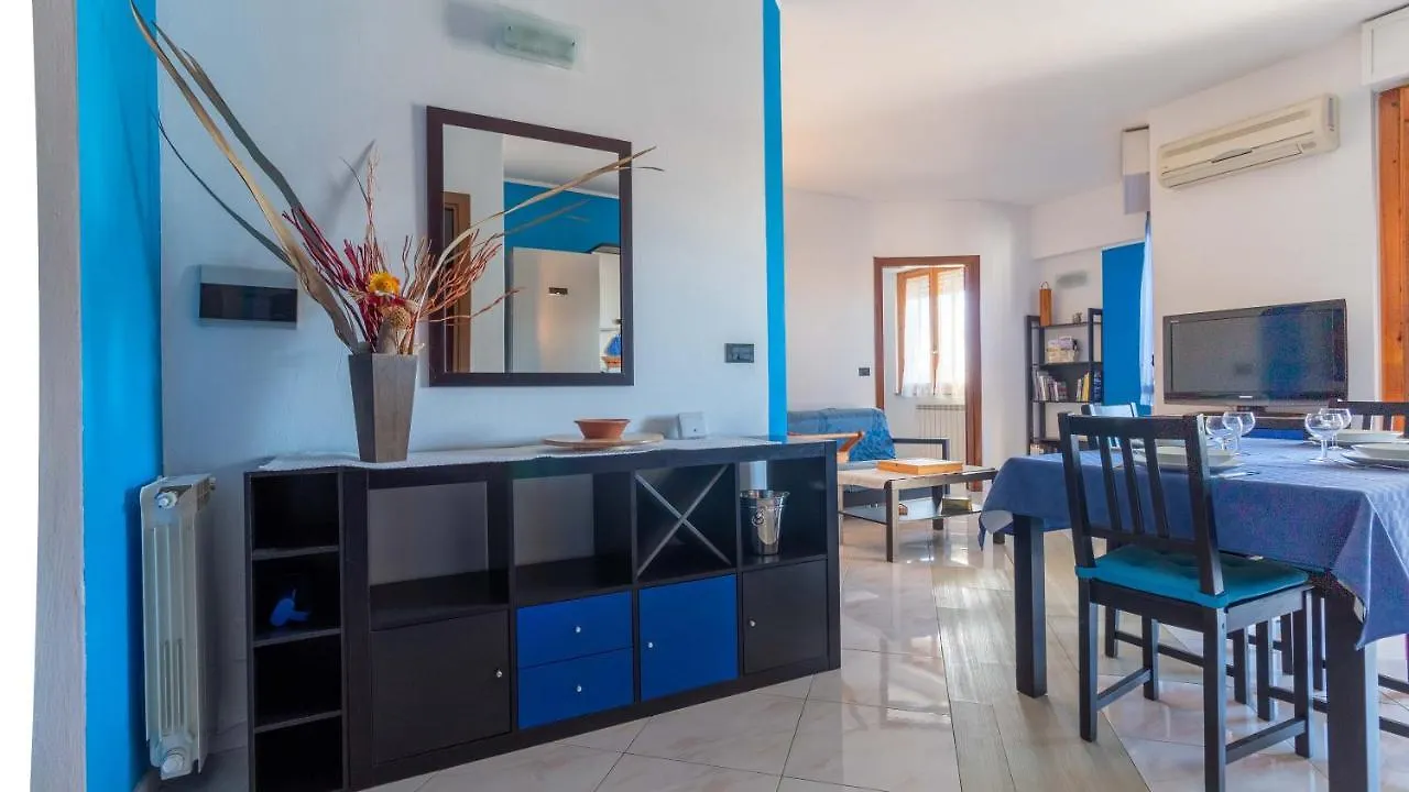 Blue Terrace Apartment - Near The City Centre Alghero Italy